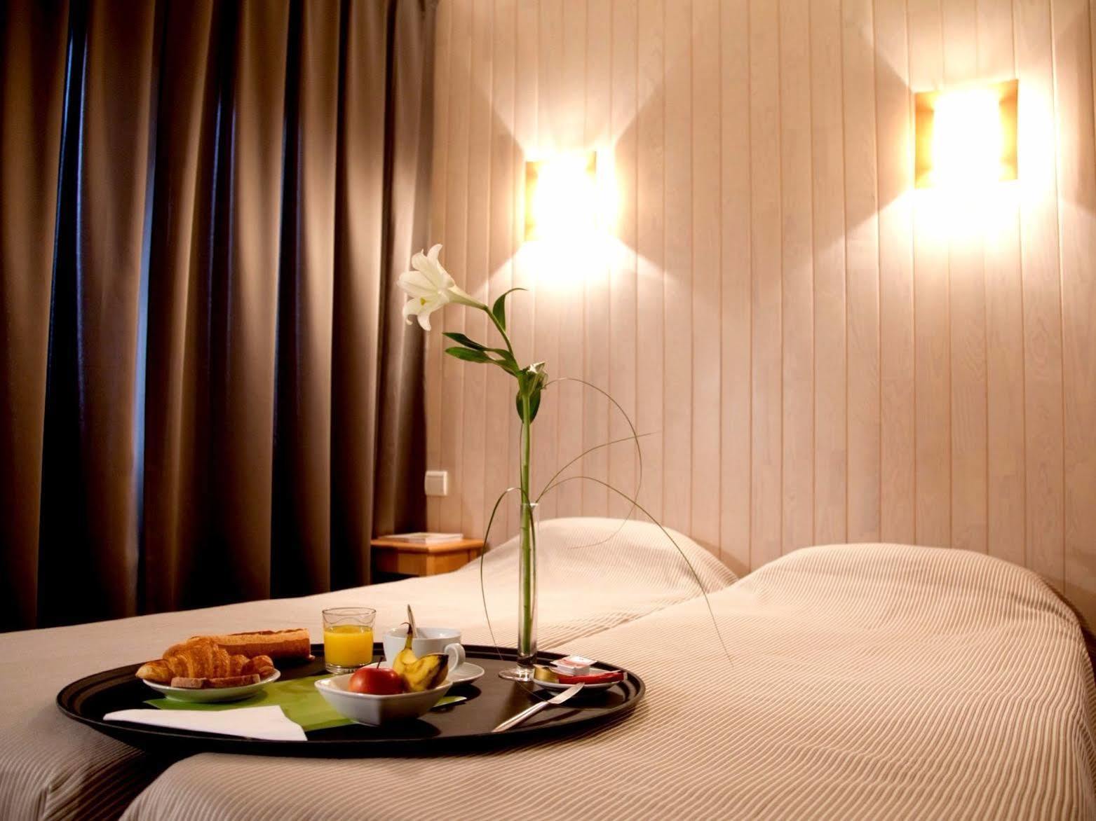 Logis Hotel Le Relais Biscarrosse Esterno foto